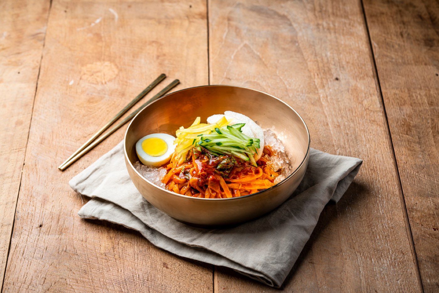 칼비빔면 Spicy Mixed Knife-Cut Noodles — Seongsu Ilmirak Korean BBQ (サムギョプサル · 烤肉) menu · 성수 일미락 식사 메뉴
